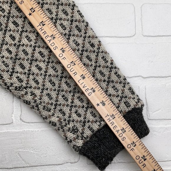 LL Bean Cardigan Women Large Beige Gray Diamond Metal Clasp Wool Norway Sweater - Picture 10 of 13